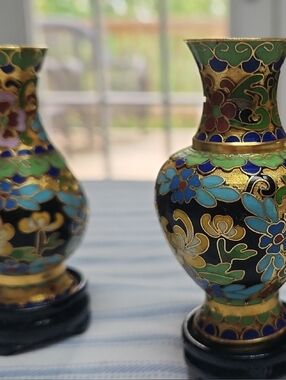 Vintage Chinese Cloisonné Mini Vases Set of 3 w/ Wood Stands Floral Enamel